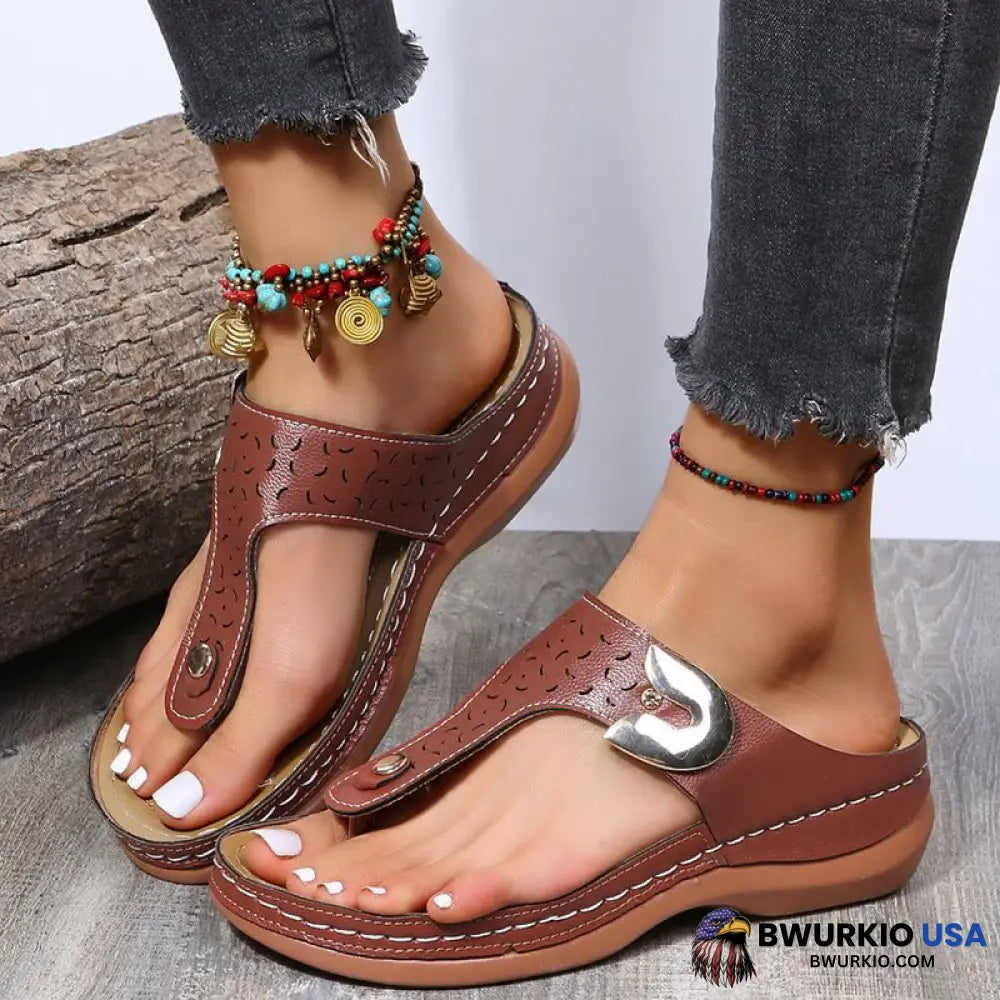 2023 Summer New Women Metal Decor Feature Pattern Wedge Flip Flop Brown / 5.5